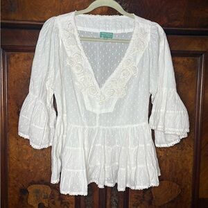 EUC Antica Santeria- White Embroidered Top. Size One Size